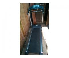Vand banda de alergat ( pro fitness treadmill) functioneaza nota 10